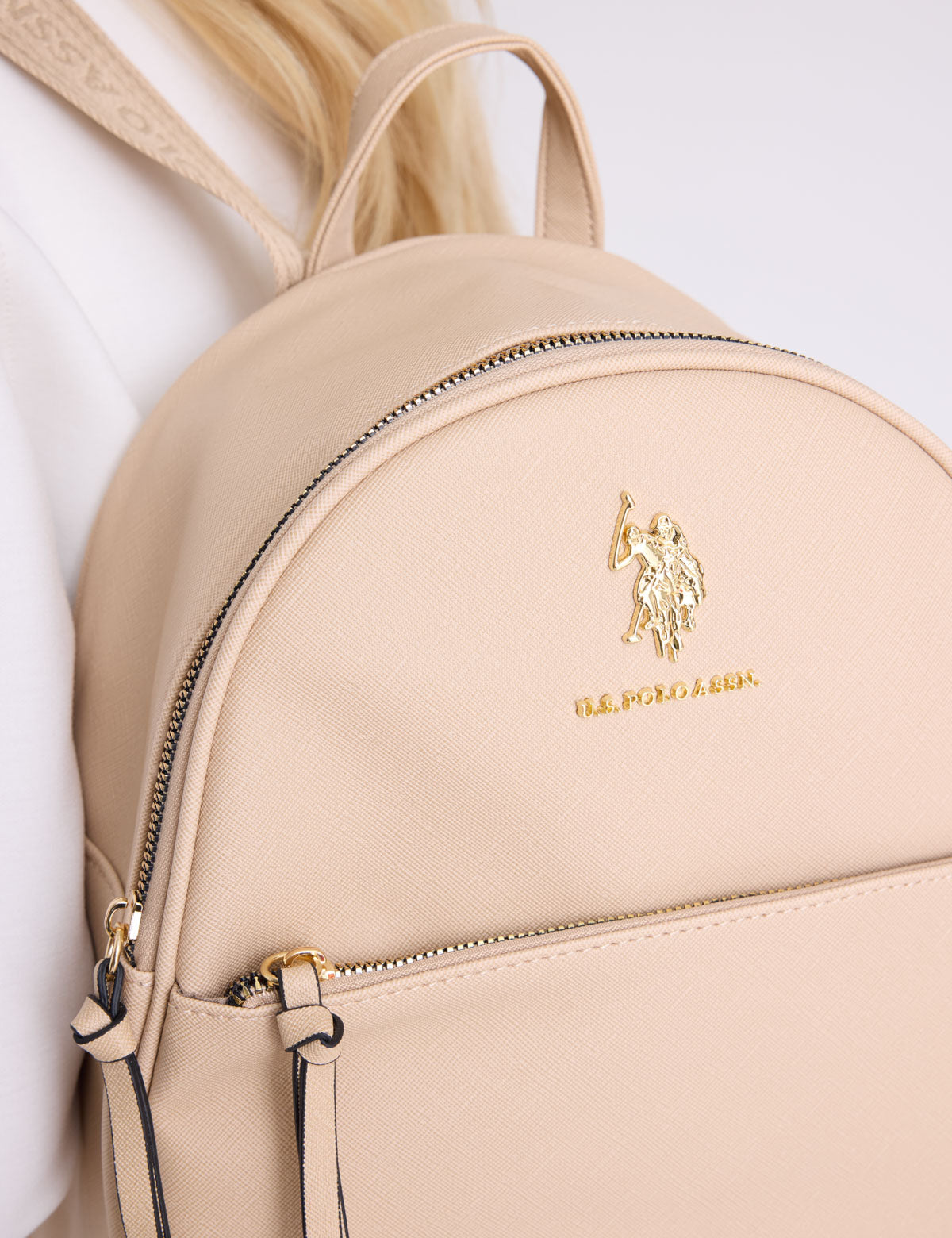 CLASSIC SOLID BACKPACK